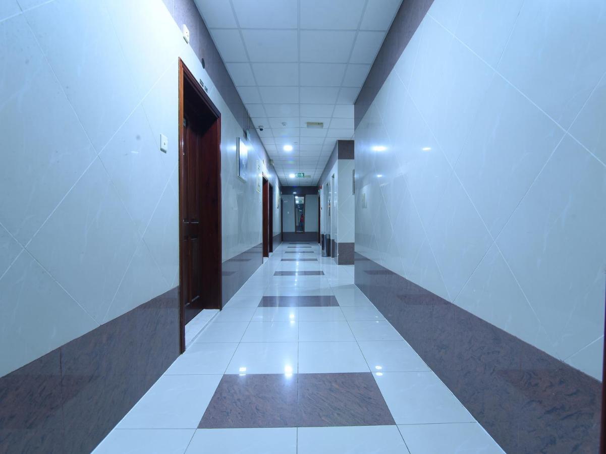 Oyo 274 California Suites Fujairah Luaran gambar