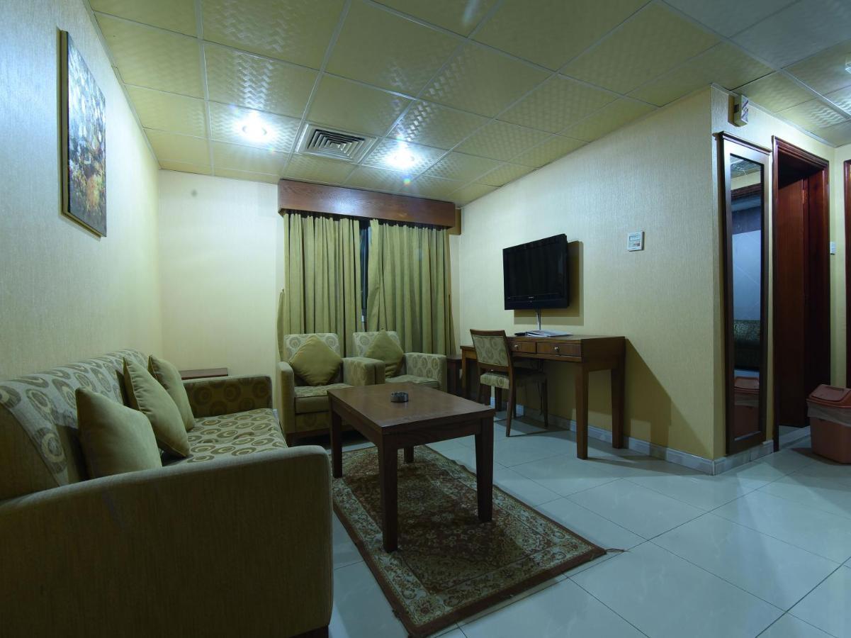 Oyo 274 California Suites Fujairah Luaran gambar